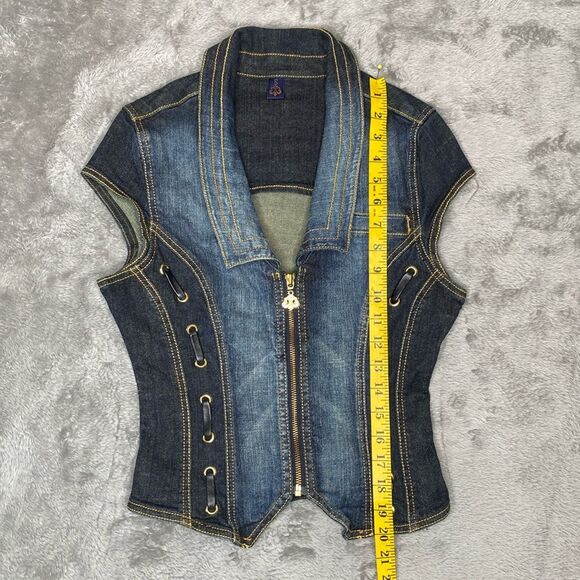 Dereon Blue Denim Vest with Zipper - Picture 7 of 10
